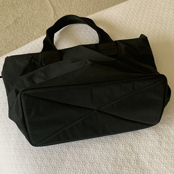 Marc by Marc Jacobs Tote NWOT - Picture 6 of 8